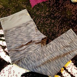 Lululemon wee stripe crops